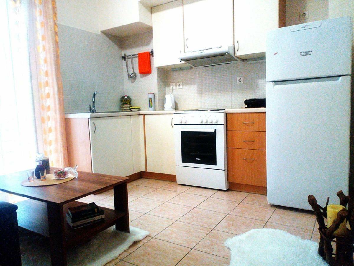 φωτεινό πειραιας Apartment Piraeus
