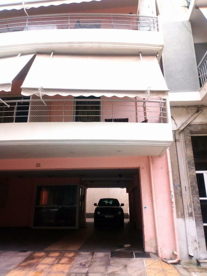 φωτεινό πειραιας Apartment *